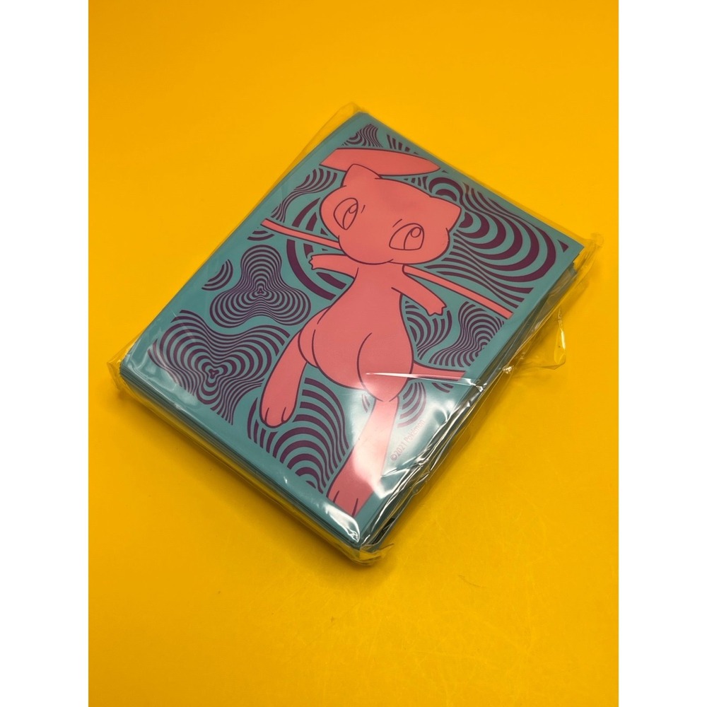 NEW Pokemon SWSH Mew Fusion Strike Sleeves from ETB 65 Sealed